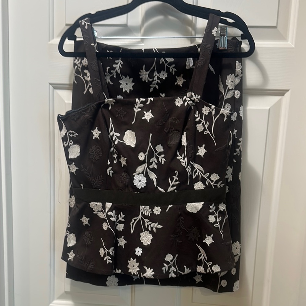 NWOT-Etcetera Brown and White Floral Tank Top and skirt suit set